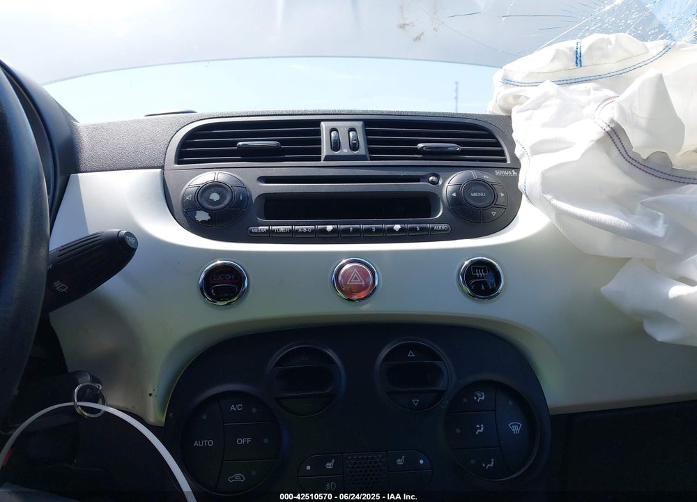 2014 FIAT 500E VIN: 3C3CFFGE5ET208454
