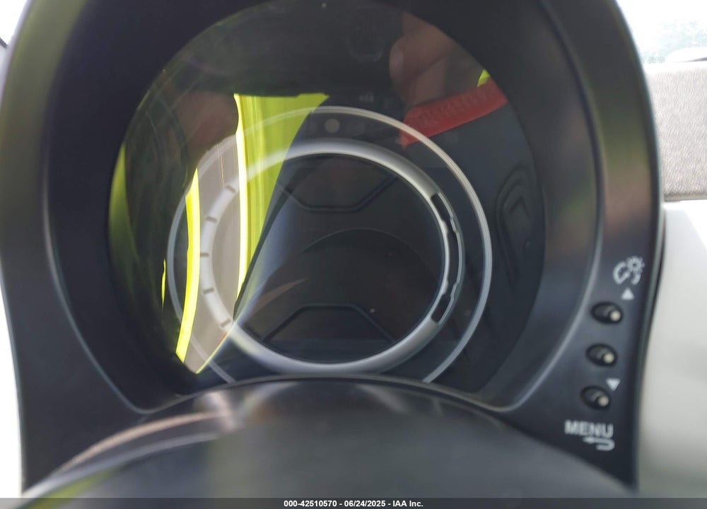 2014 FIAT 500E VIN: 3C3CFFGE5ET208454