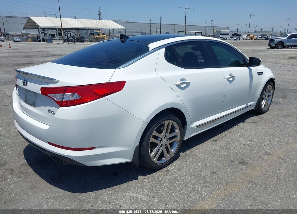 2013 KIA OPTIMA SX VIN: 5XXGR4A68DG184445