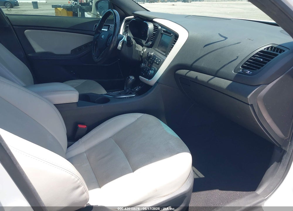 2013 KIA OPTIMA SX VIN: 5XXGR4A68DG184445