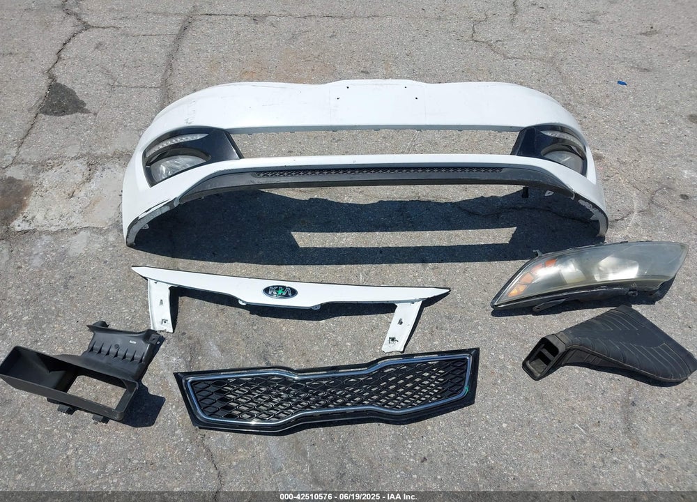 2013 KIA OPTIMA SX VIN: 5XXGR4A68DG184445