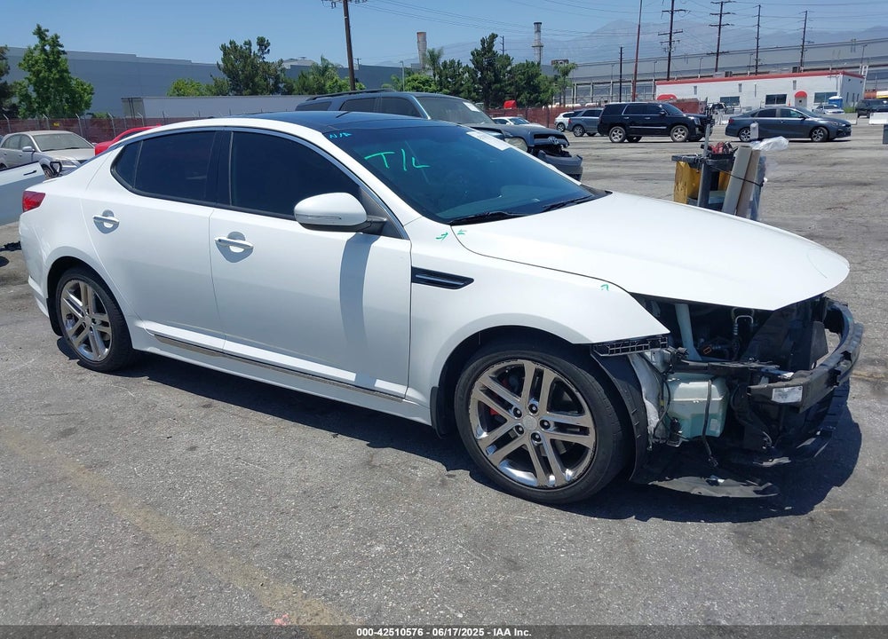 2013 KIA OPTIMA SX VIN: 5XXGR4A68DG184445