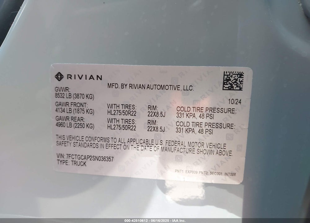 2025 RIVIAN R1T ASCEND TRI MOTOR MAX PACK/PREMIUM TRI MOTOR MAX PACK VIN: 7FCTGCAP2SN036357