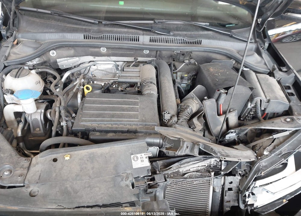 2017 VOLKSWAGEN JETTA VIN: 3VWDB7AJXHM272766