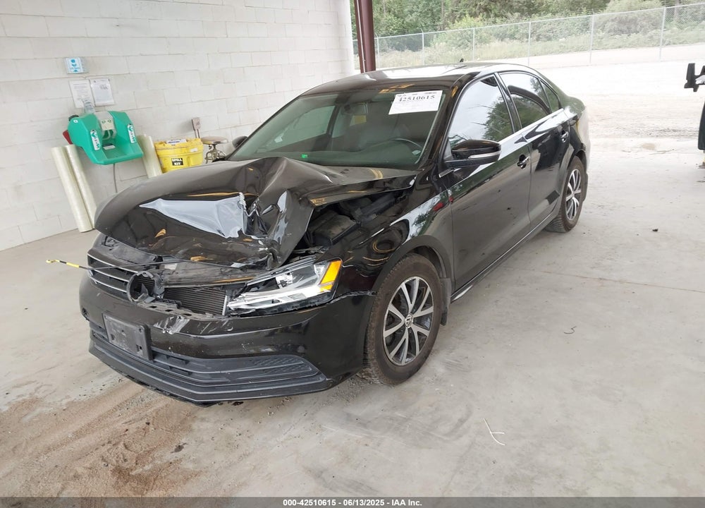 2017 VOLKSWAGEN JETTA VIN: 3VWDB7AJXHM272766