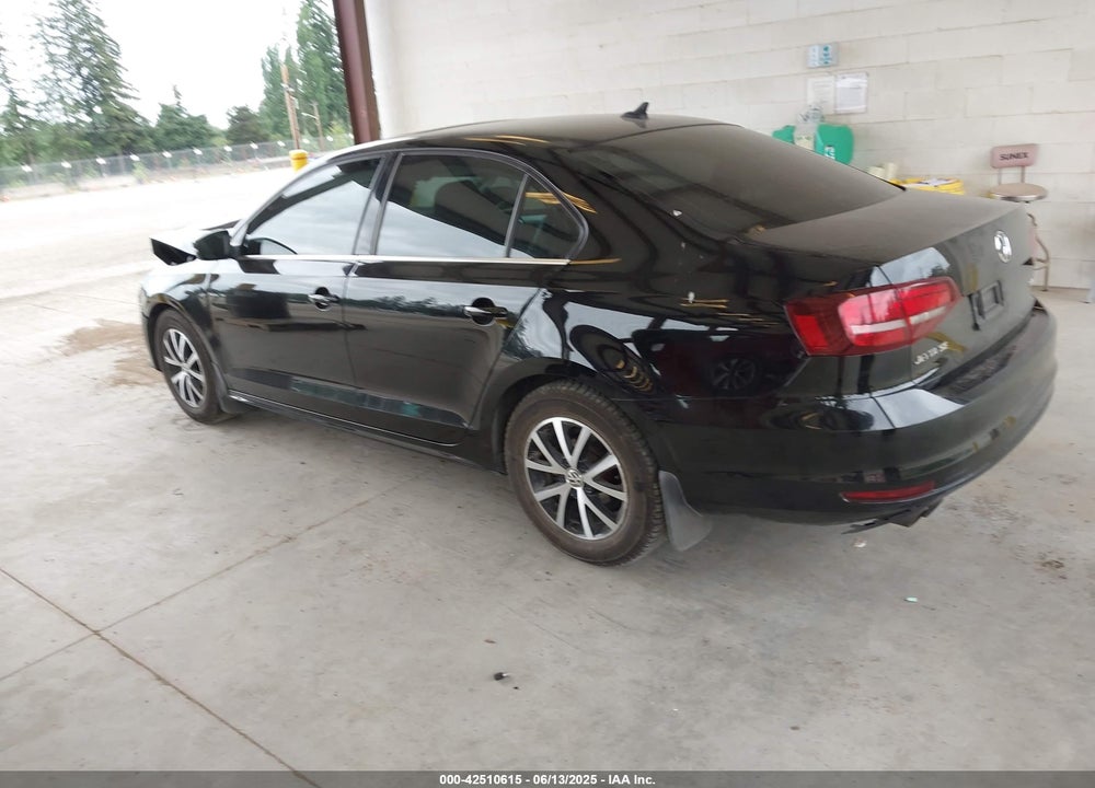 2017 VOLKSWAGEN JETTA VIN: 3VWDB7AJXHM272766