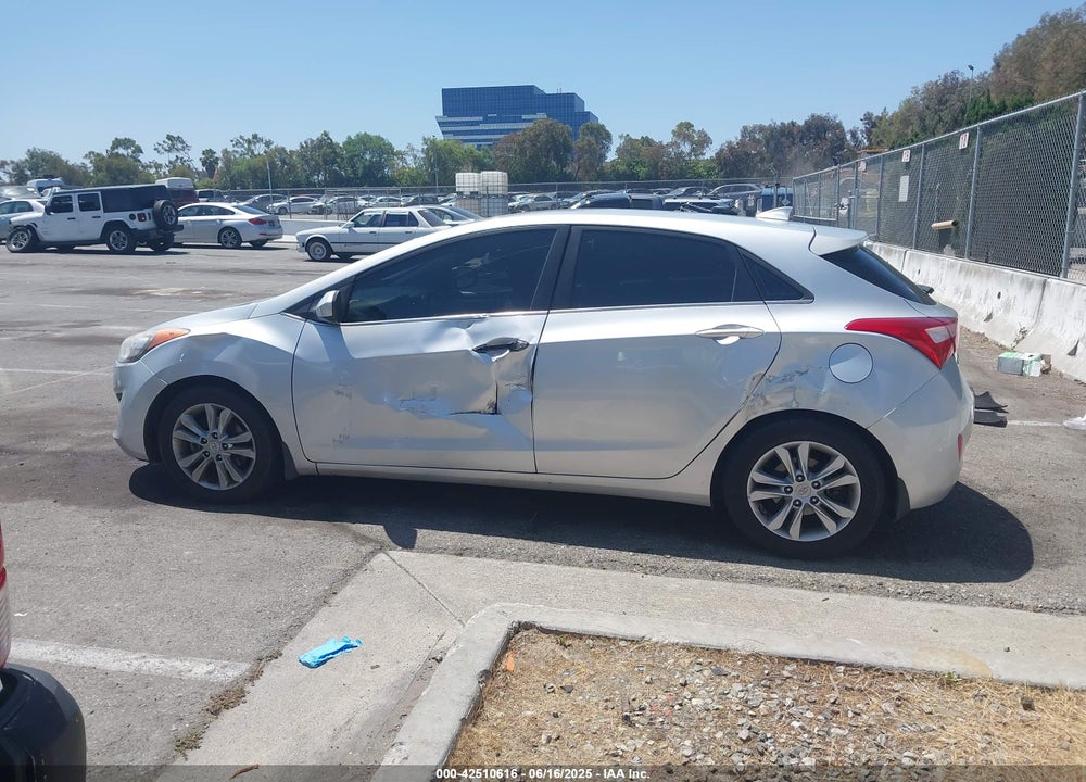 2013 HYUNDAI ELANTRA GT VIN: KMHD35LE1DU108540