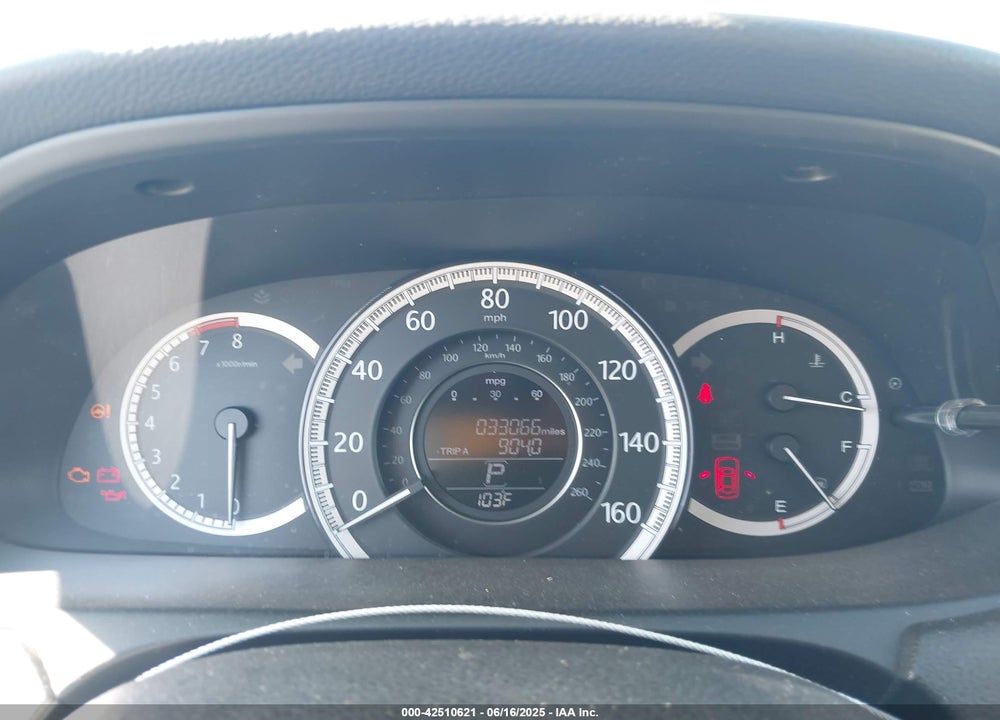 2015 HONDA ACCORD VIN: 1HGCR2F37FA219896