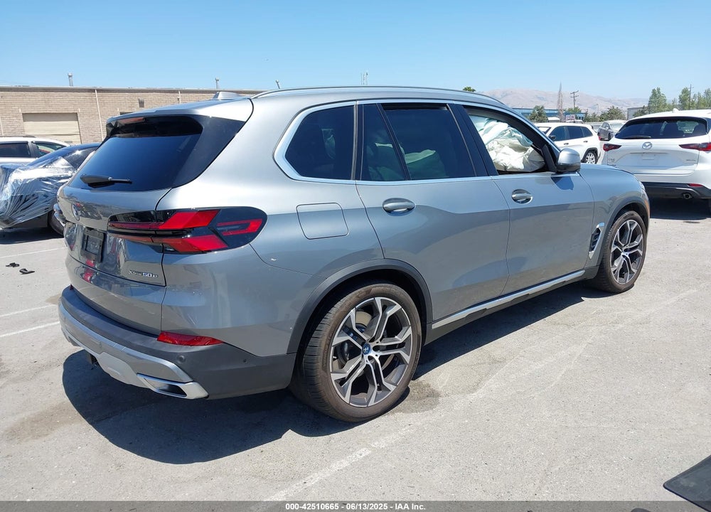 2025 BMW X5 PHEV VIN: 5UX43EU08S9Y88073