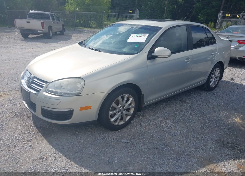 2010 VOLKSWAGEN JETTA LIMITED EDITION VIN: 3VWRZ7AJ7AM098548