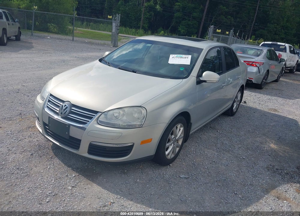 2010 VOLKSWAGEN JETTA LIMITED EDITION VIN: 3VWRZ7AJ7AM098548