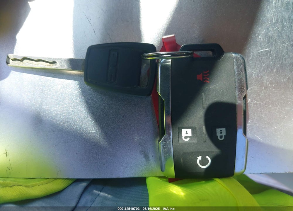 2014 GMC SIERRA 1500 SLE VIN: 3GTU2UEC4EG217978