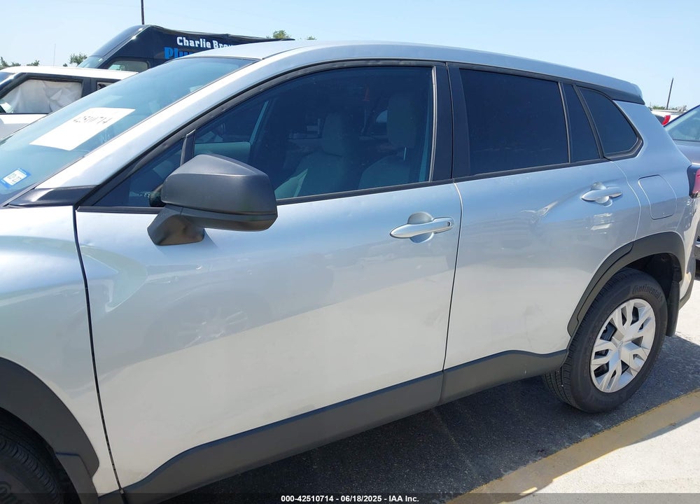 2025 TOYOTA COROLLA CROSS VIN: 7MUAAAAGXSV128724