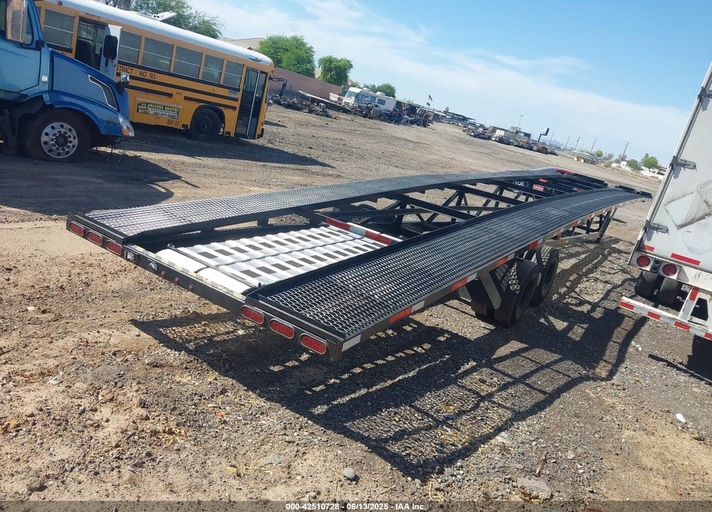 2024 FIVE STAR TRAILER VIN: 4A93A5323RH220013