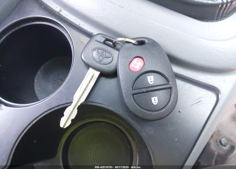 2007 TOYOTA TACOMA VIN: 5TEUX42N37Z377641