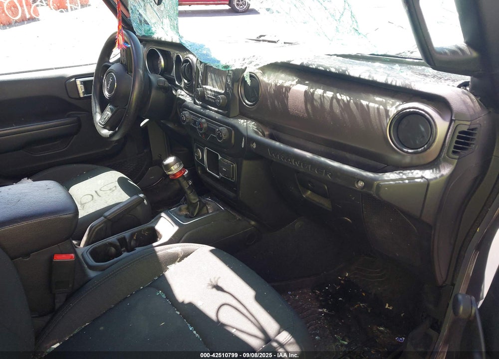 2020 JEEP WRANGLER / VIN: 1C4GJXAG3LW271152