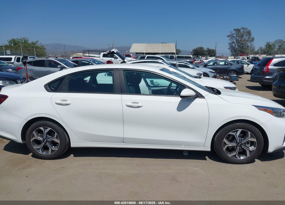 2020 KIA FORTE VIN: 3KPF24ADXLE183707