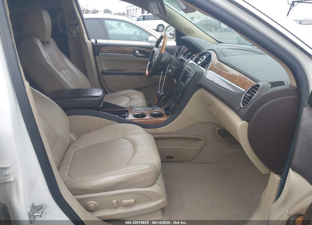 2011 BUICK ENCLAVE 2XL VIN: 5GAKRCED4BJ377912