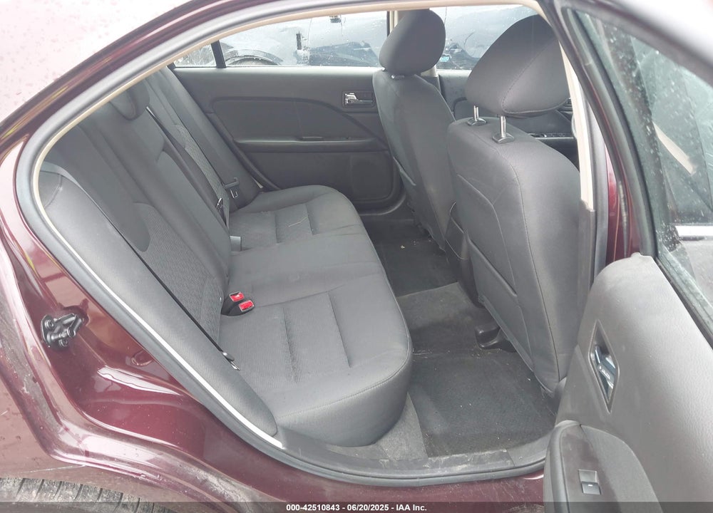 2011 FORD FUSION VIN: 3FAHP0HA4BR220519