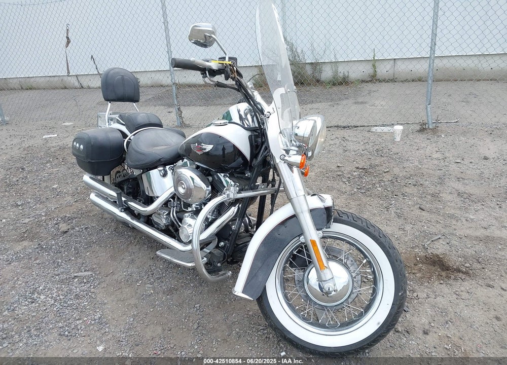 2005 HARLEY-DAVIDSON FLSTNI VIN: 1HD1JDB175Y093640