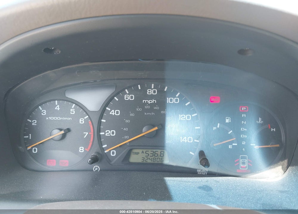 1998 HONDA ACCORD EX V6 VIN: 1HGCG165XWA068781