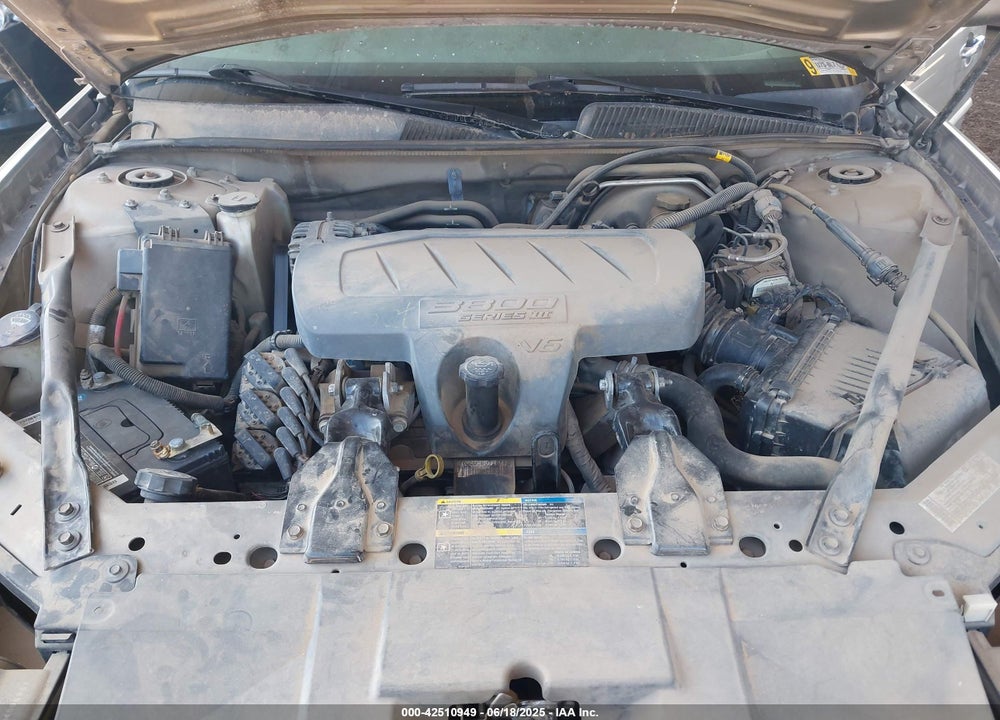 2007 BUICK LACROSSE VIN: 2G4WC582971189617