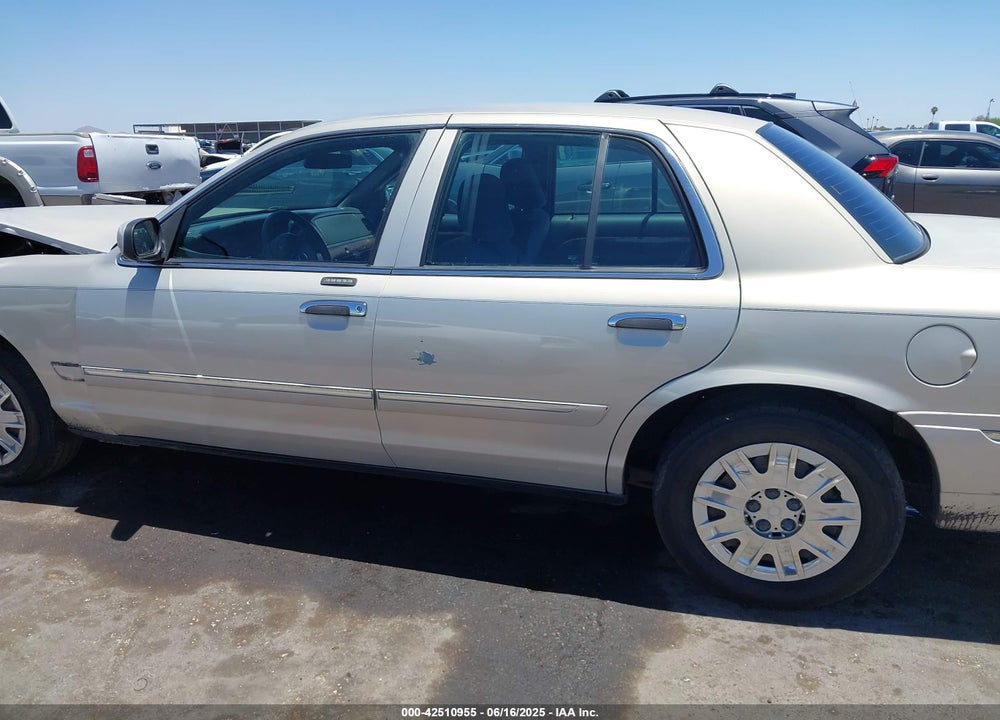 2007 MERCURY GRAND MARQUIS VIN: 2MEFM74W37X614704