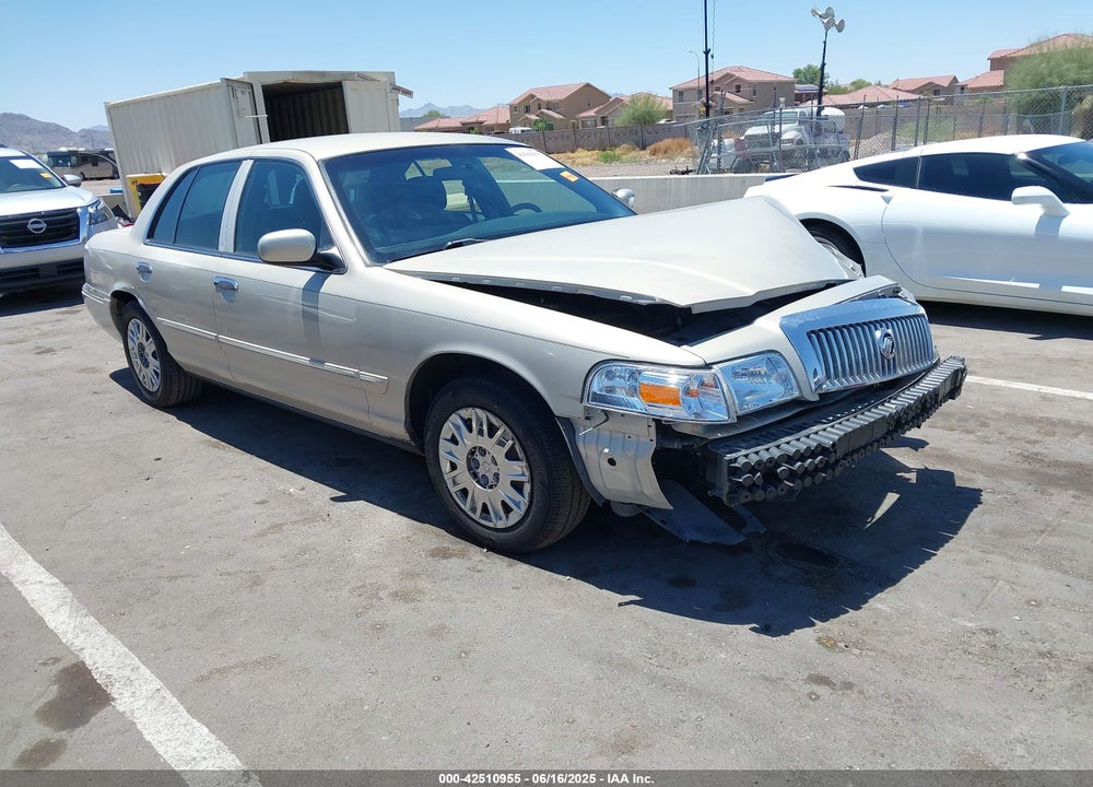 2007 MERCURY GRAND MARQUIS VIN: 2MEFM74W37X614704