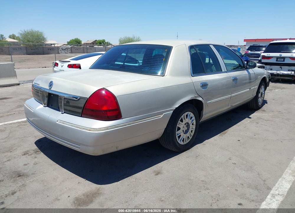 2007 MERCURY GRAND MARQUIS VIN: 2MEFM74W37X614704