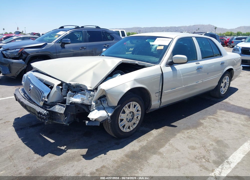 2007 MERCURY GRAND MARQUIS VIN: 2MEFM74W37X614704