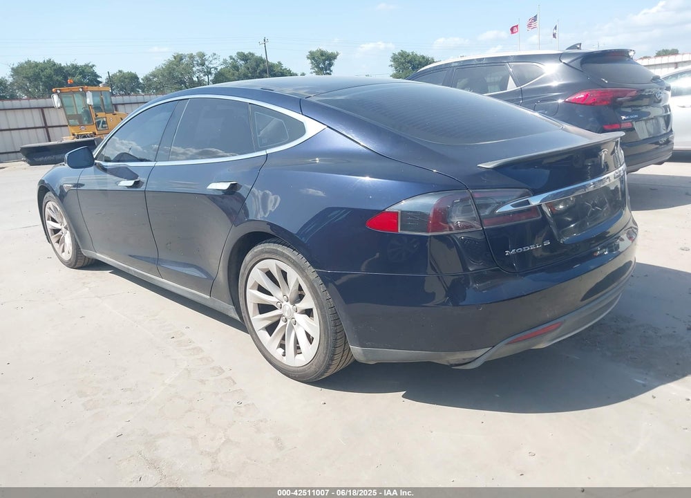 2013 TESLA MODEL S VIN: 5YJSA1CP7DFP25848