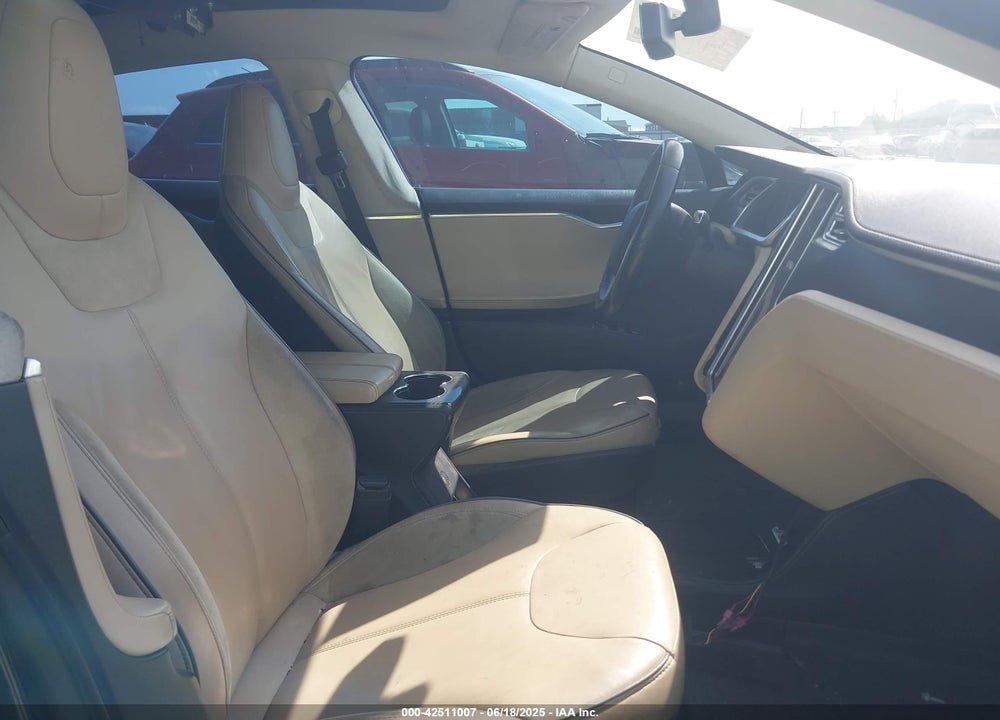2013 TESLA MODEL S VIN: 5YJSA1CP7DFP25848