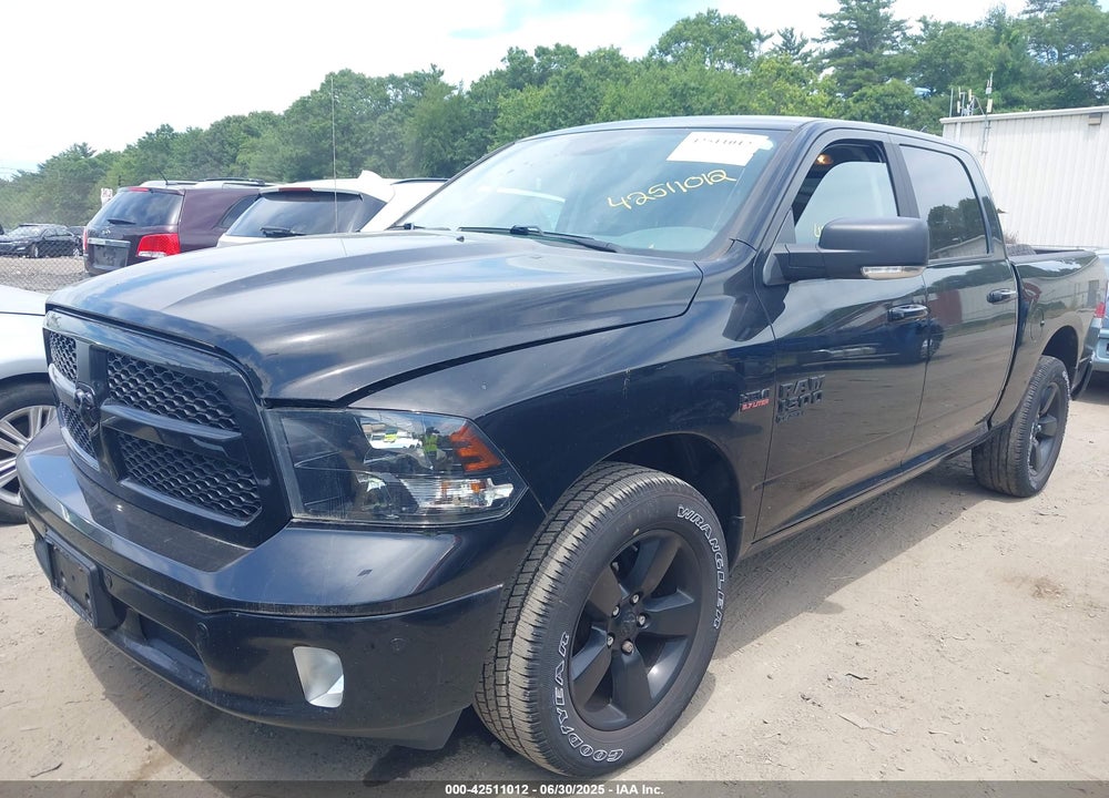 2019 RAM 1500 CLASSIC VIN: 1C6RR7LT6KS620460