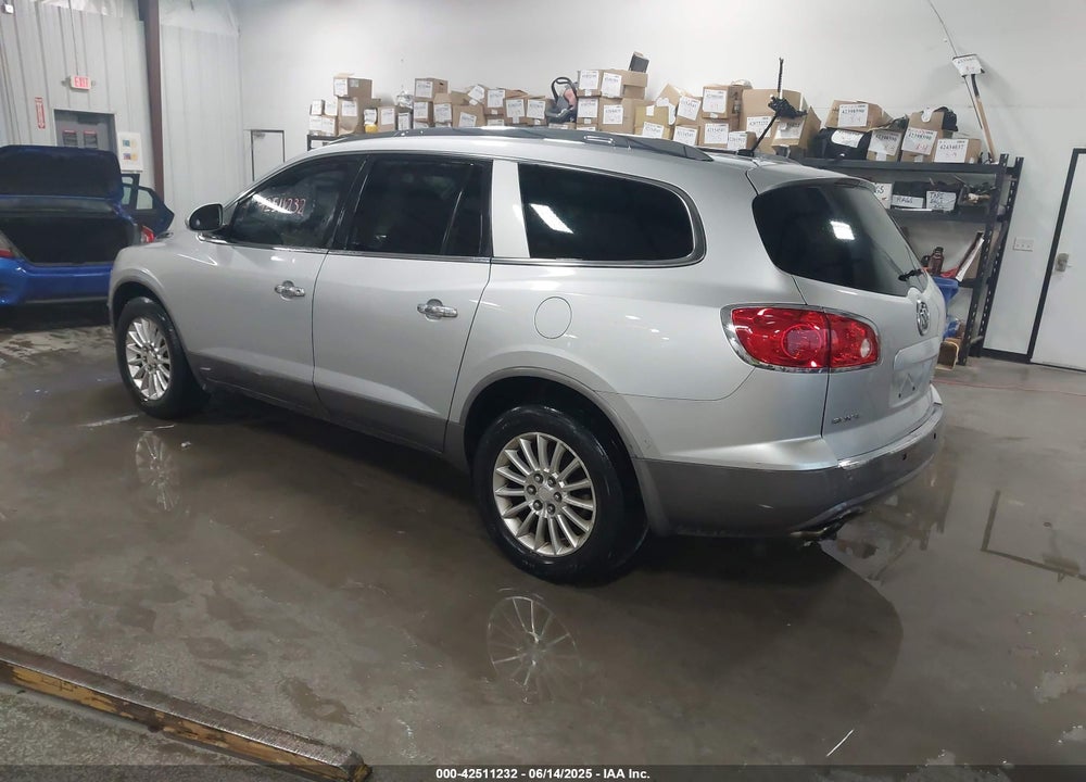 2011 BUICK ENCLAVE VIN: 5GAKRAED6BJ340770