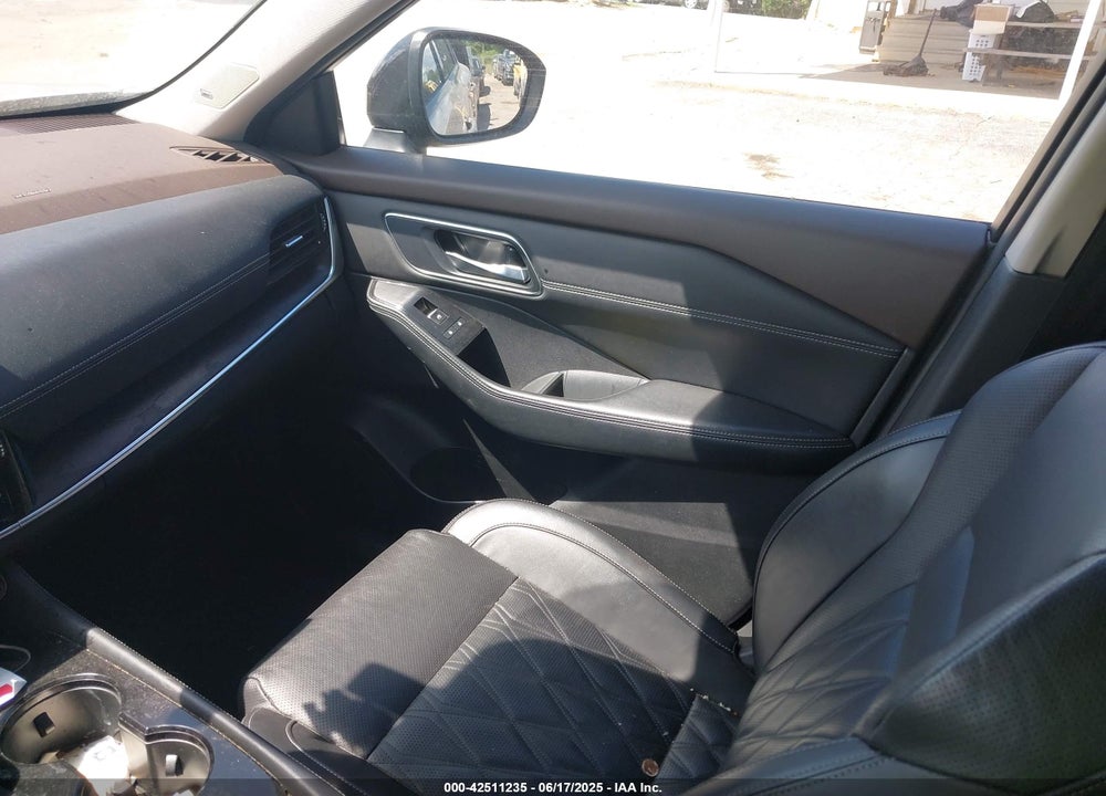 2021 NISSAN ROGUE PLATINUM FWD VIN: JN8AT3DC4MW100675