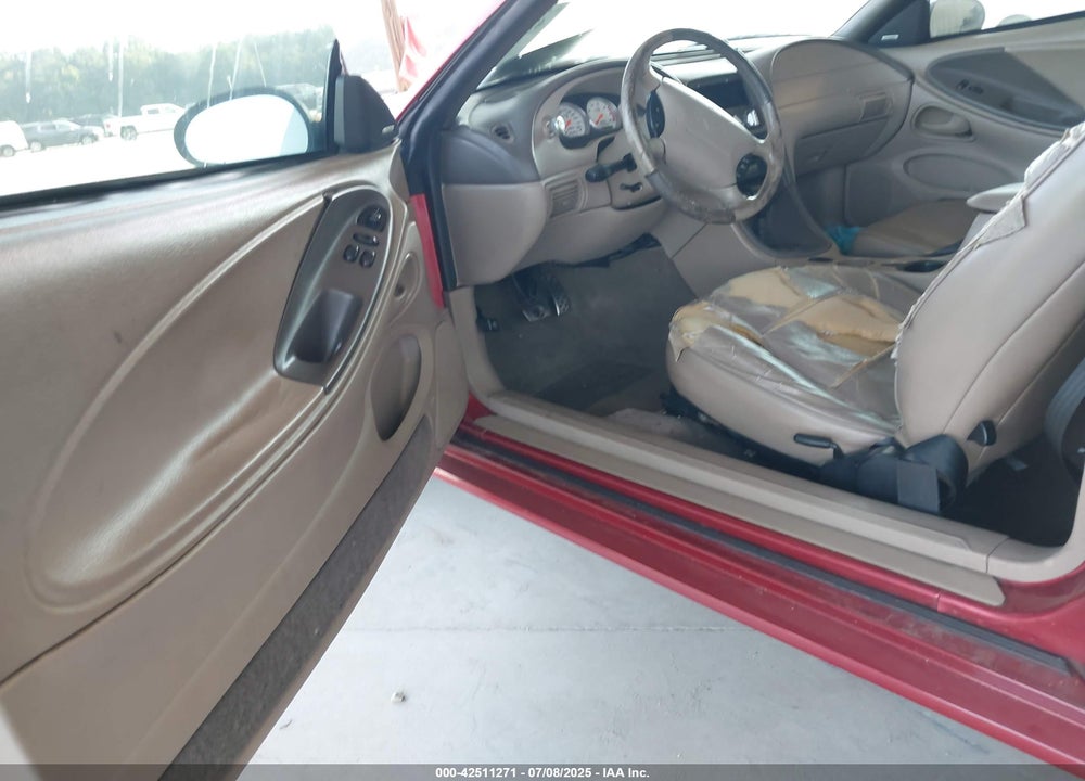2002 FORD MUSTANG VIN: 1FAFP40472F131402