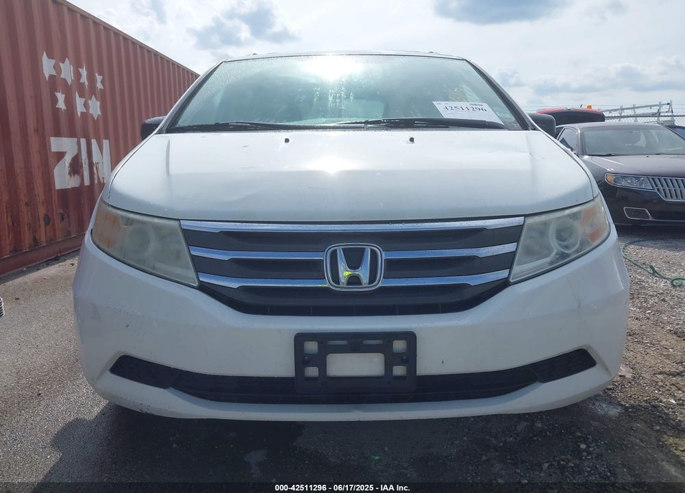 2011 HONDA ODYSSEY EX-L VIN: 5FNRL5H60BB026171