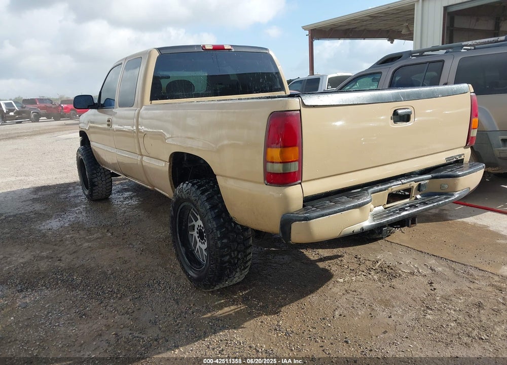 2000 GMC SIERRA 1500 SLE VIN: 1GTEC19T1YZ260088