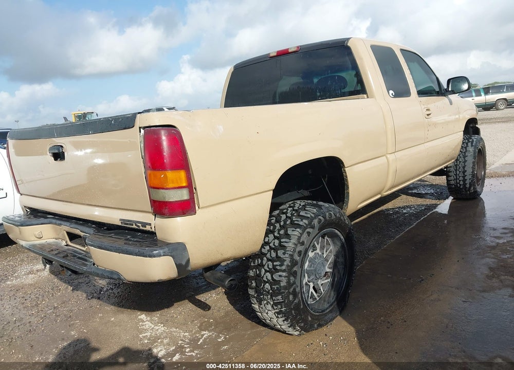 2000 GMC SIERRA 1500 SLE VIN: 1GTEC19T1YZ260088