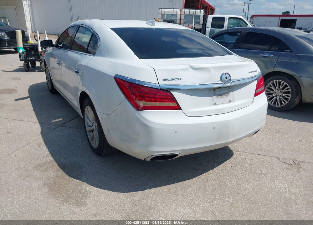 2016 BUICK LACROSSE LEATHER VIN: 1G4GB5G38GF247193