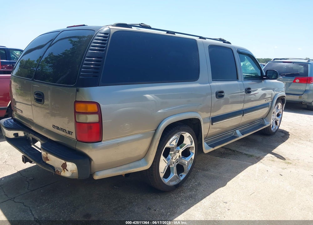 2001 CHEVROLET SUBURBAN 1500 LS VIN: 3GNEC16TX1G119957