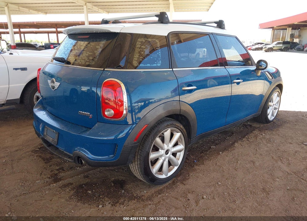2011 MINI COOPER S VIN: WMWZC3C54BWL78925