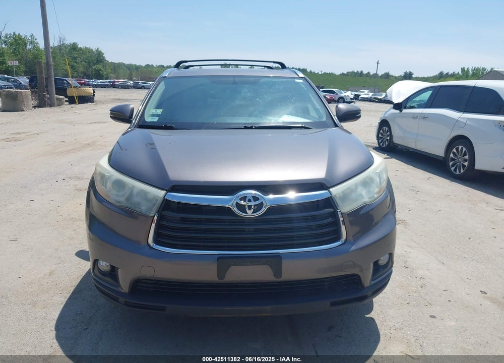 2015 TOYOTA HIGHLANDER XLE V6 VIN: 5TDJKRFH5FS116882