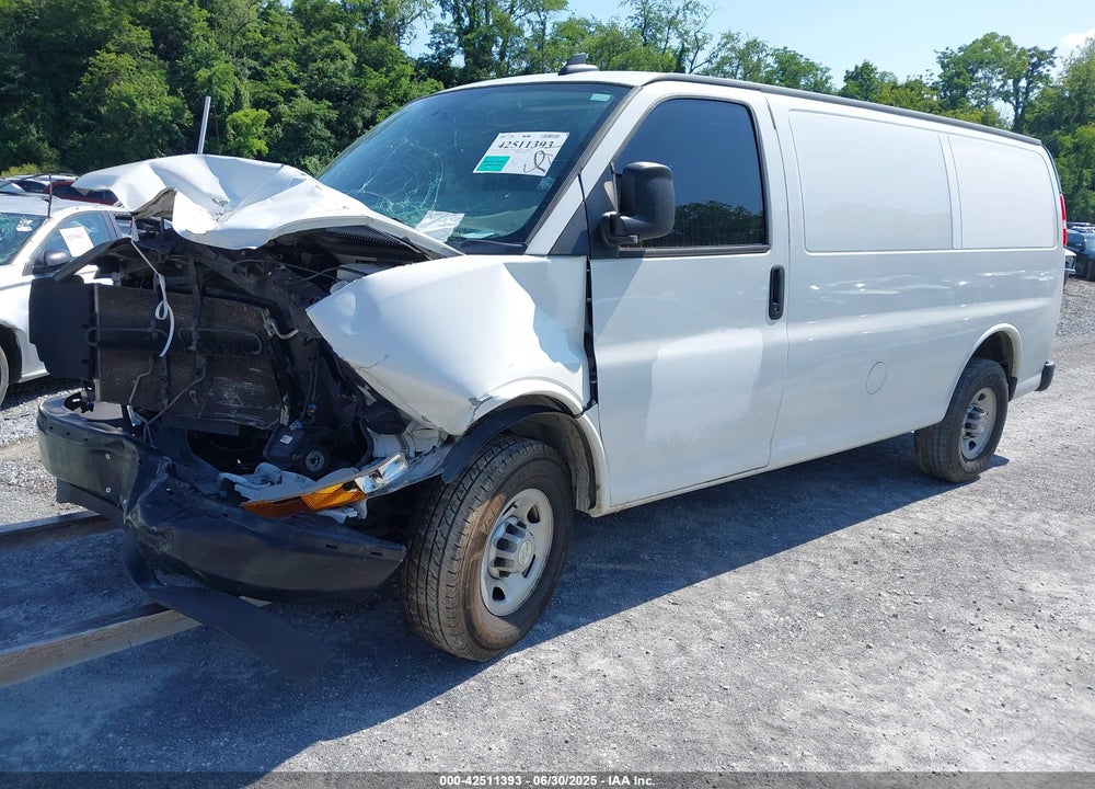 2020 CHEVROLET EXPRESS CARGO RWD 2500 REGULAR WHEELBASE WT VIN: 1GCWGAFG3L1254073