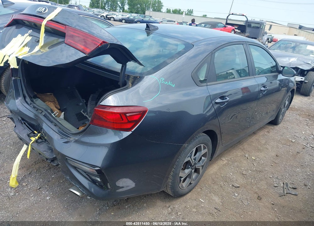 2019 KIA FORTE VIN: 3KPF24AD8KE062723