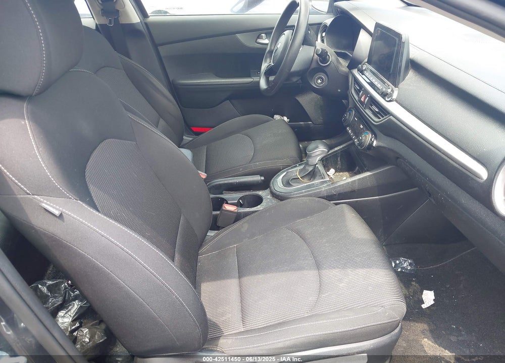2019 KIA FORTE VIN: 3KPF24AD8KE062723
