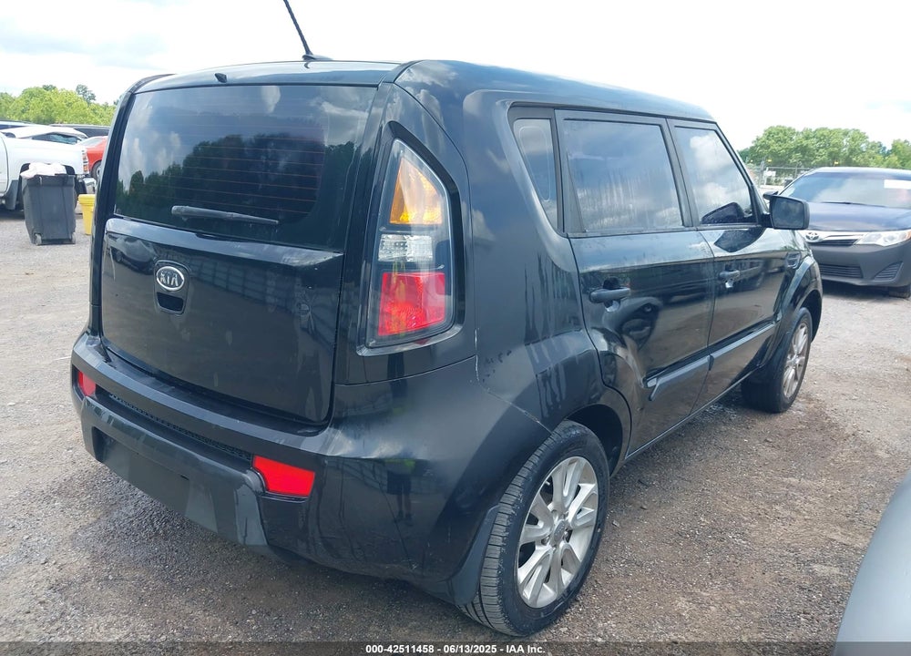 2011 KIA SOUL VIN: KNDJT2A19B7322418