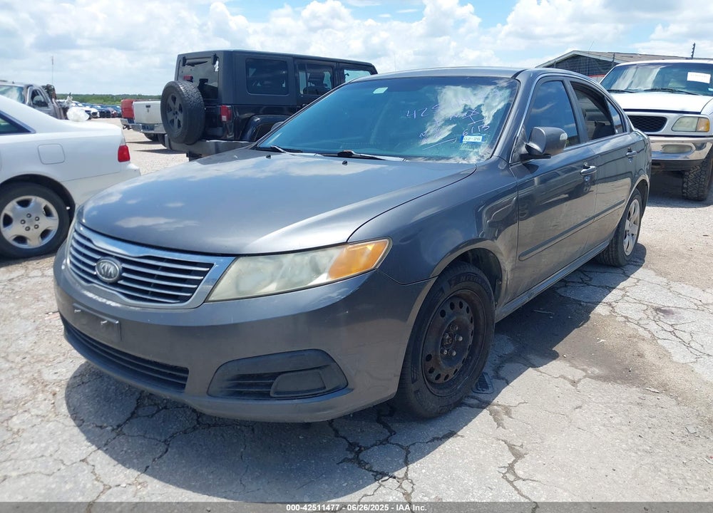 2009 KIA OPTIMA VIN: KNAGE228895322011
