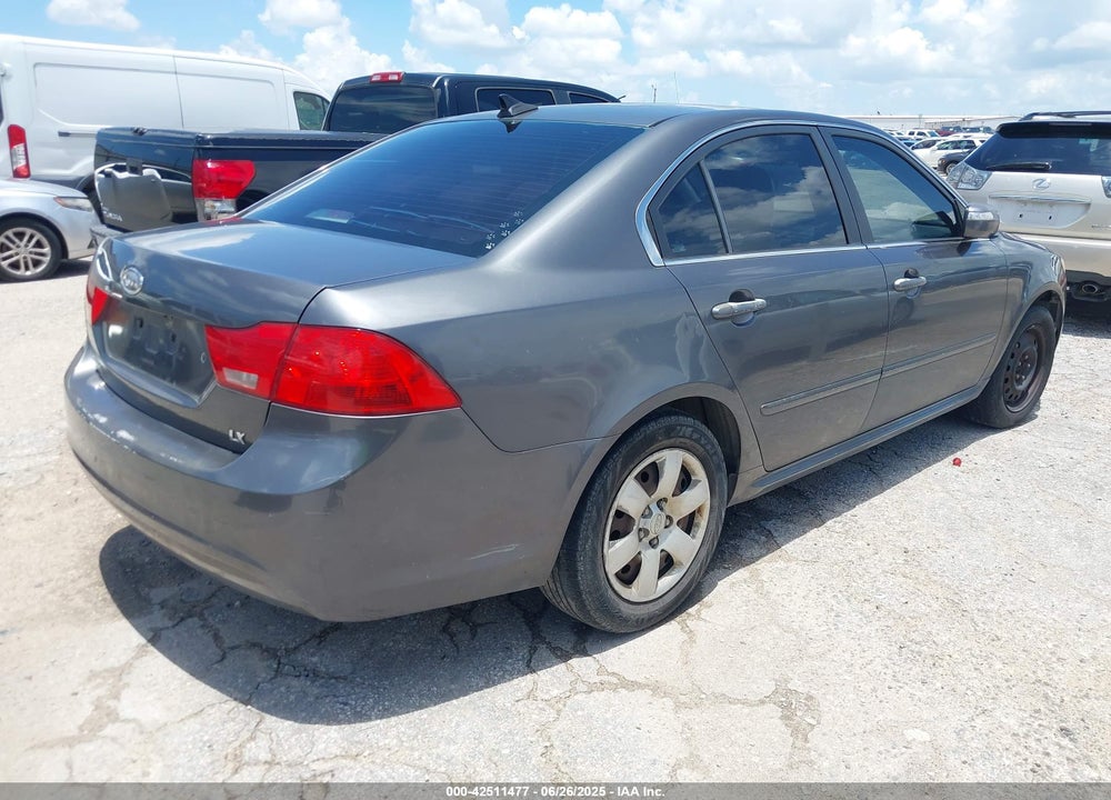 2009 KIA OPTIMA VIN: KNAGE228895322011
