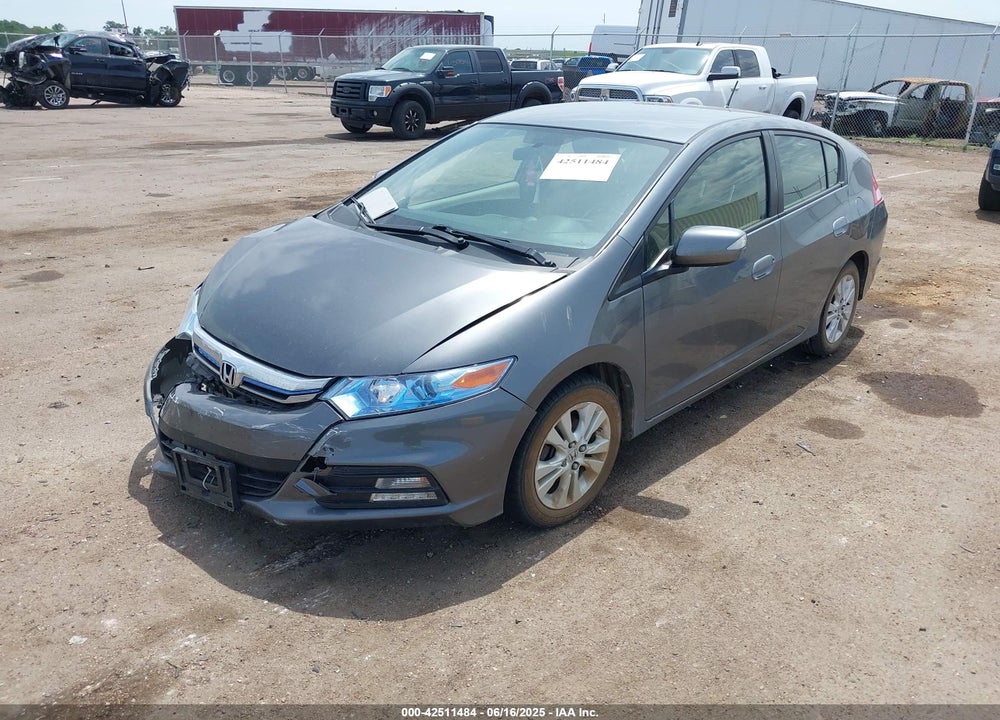 2014 HONDA INSIGHT VIN: JHMZE2H74ES000924
